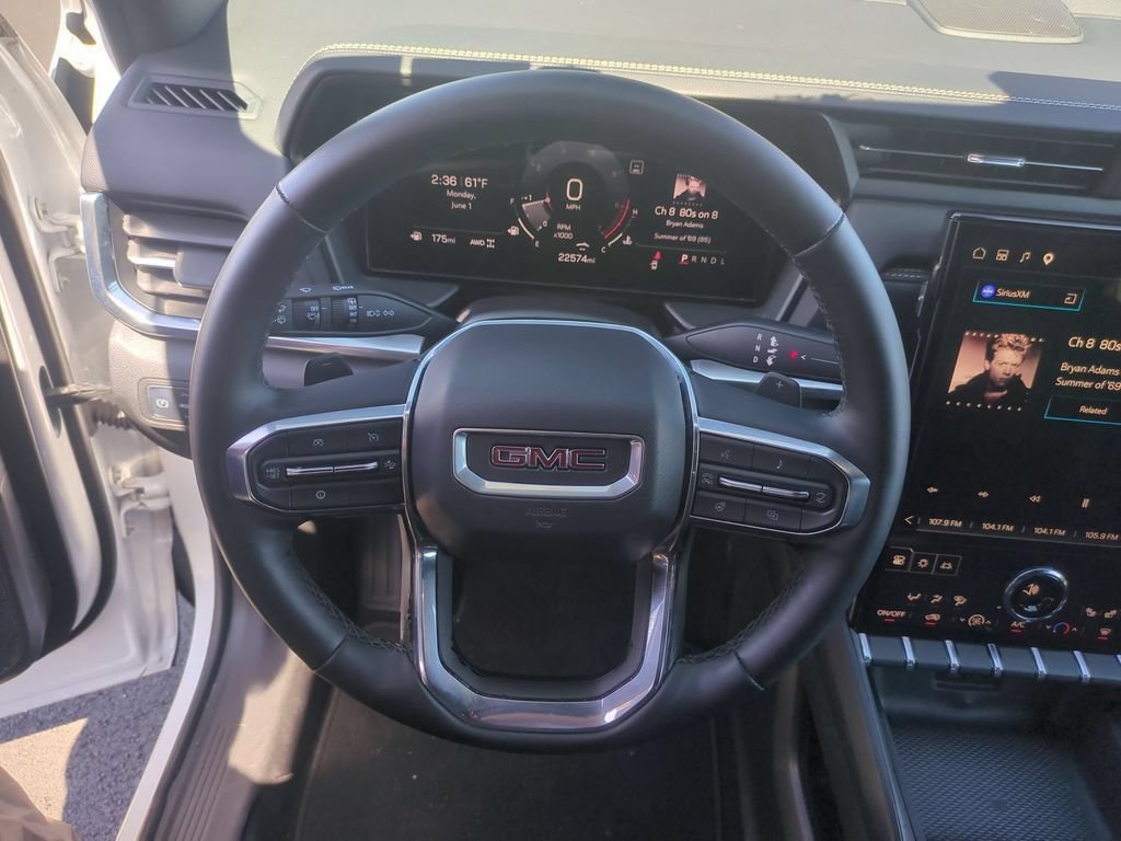 Used 2025 GMC Terrain Elevation AWD/4WD image 26