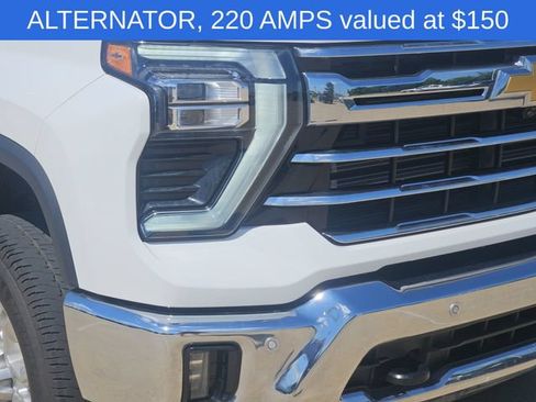 Used 2025 Chevrolet Silverado 2500 LTZ w/ LTZ Premium Package AWD/4WD image 10