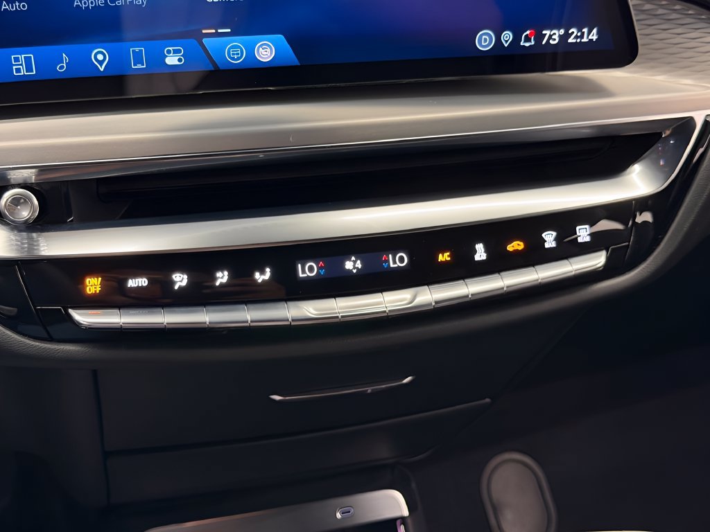 Used 2024 Cadillac Lyriq Luxury w/ LPO, Floor Liner Package AWD/4WD image 21