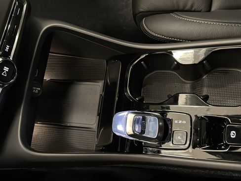 New 2026 Volvo XC40 B5 Plus w/ Protection Package Premier image 19