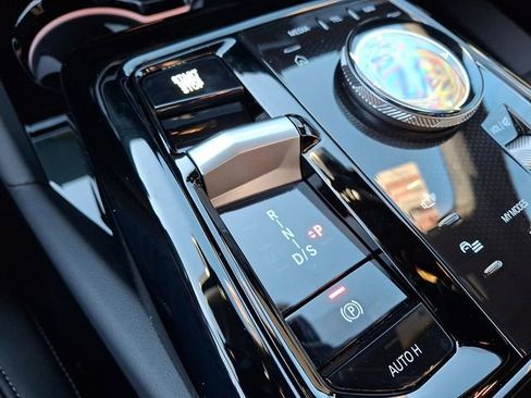 New 2026 BMW 530i xDrive 530i xDrive w/ M Sport Package image 12