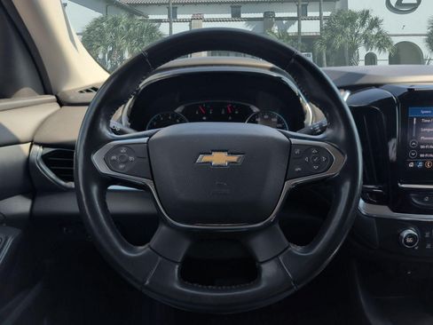 Used 2020 Chevrolet Traverse LT FWD image 13