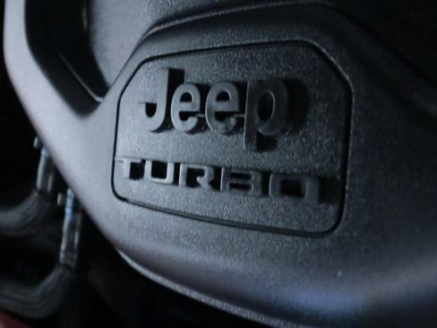 Used 2022 Jeep Grand Cherokee Summit w/ Advanced Protech Group IV image 7