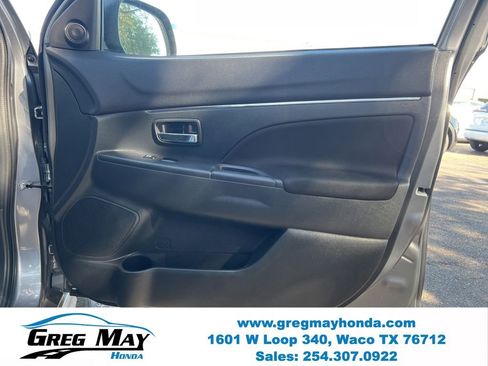 Used 2022 Mitsubishi Outlander Sport ES FWD image 11