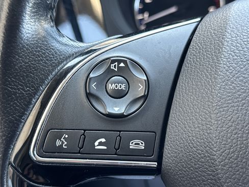 Used 2017 Mitsubishi Outlander ES AWD/4WD image 18