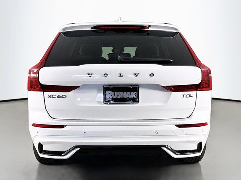 New 2026 Volvo XC60 T8 Plus w/ Protection Package Premier AWD/4WD image 6
