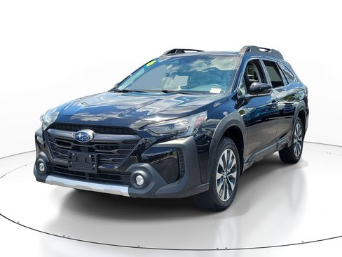 Used 2024 Subaru Outback Limited AWD/4WD image 3