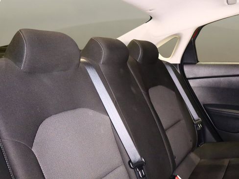 Used 2024 Kia Forte LXS image 18