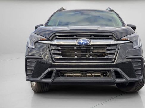 Used 2024 Subaru Ascent Premium w/ Convenience Package image 3