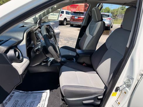 Used 2013 Toyota RAV4 XLE AWD/4WD image 11