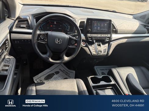 Used 2024 Honda Odyssey Touring image 13