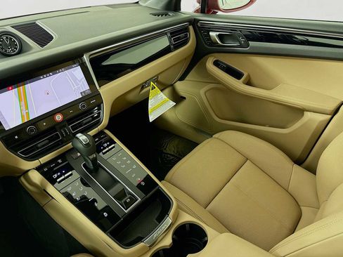 New 2026 Porsche Macan S image 26