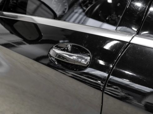 Used 2015 Mercedes-Benz S 63 AMG 4MATIC Sedan image 46