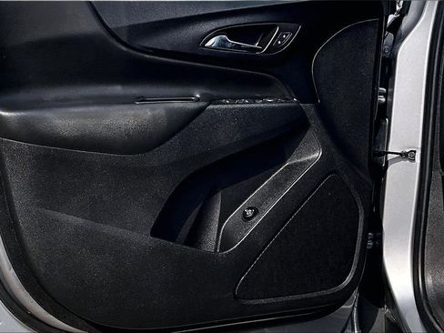 Used 2024 Chevrolet Equinox LT image 20