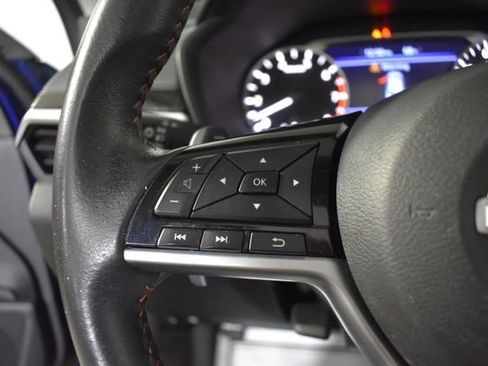 Used 2024 Nissan Altima 2.5 SR w/ SR Premium Package FWD image 16