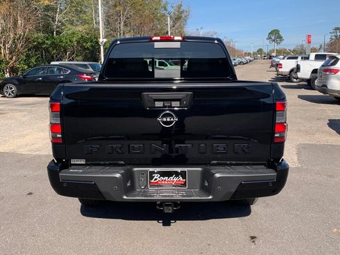 New 2026 Nissan Frontier SV RWD image 4
