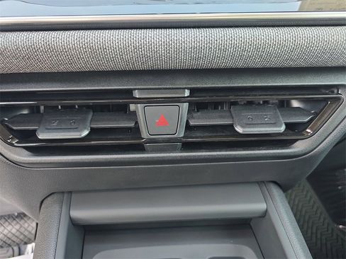 New 2026 Volkswagen Tiguan S image 17