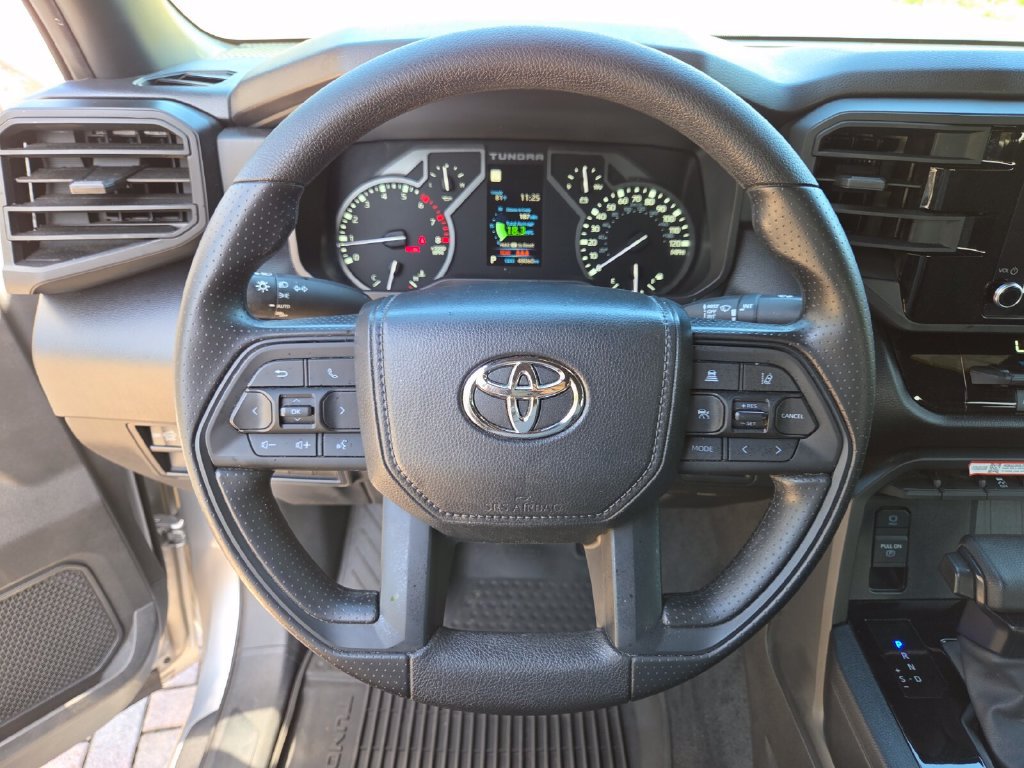 Used 2025 Toyota Tundra SR w/ SR Tow Package AWD/4WD image 28
