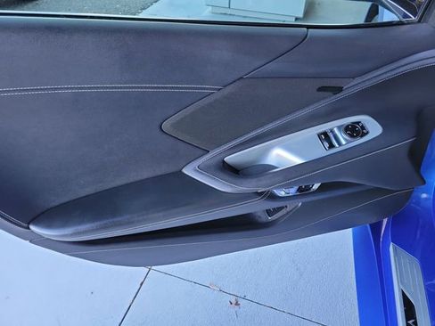 Certified 2020 Chevrolet Corvette Stingray Coupe w/ Chrome Exterior Badge Package image 16