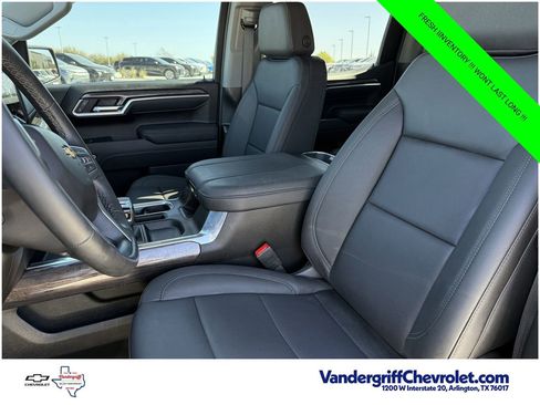 New 2026 Chevrolet Silverado 1500 LTZ w/ LTZ Premium Package RWD image 20