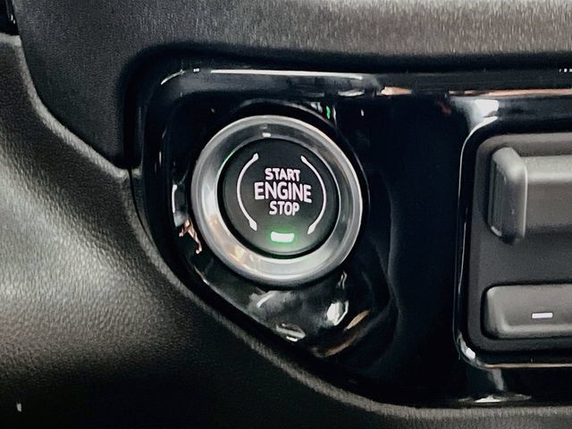 Used 2026 Chevrolet Silverado 1500 LTZ AWD/4WD image 16