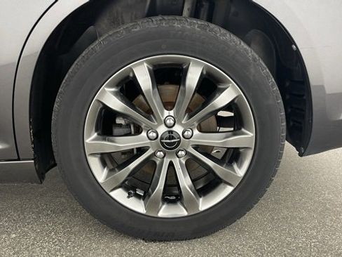 Used 2014 Chrysler 300 S image 49