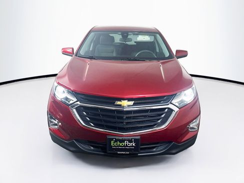 Used 2020 Chevrolet Equinox LT image 2