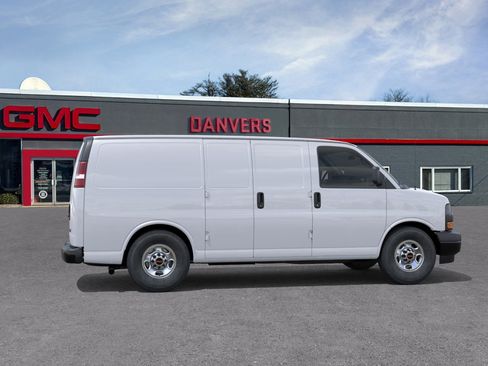 New 2026 GMC Savana 2500 image 29