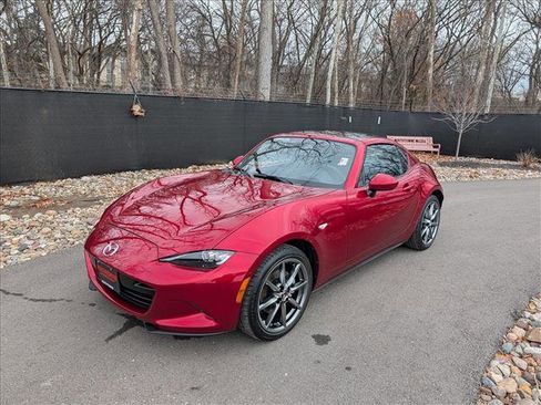 Used 2021 MAZDA MX-5 Miata RF Grand Touring image 1