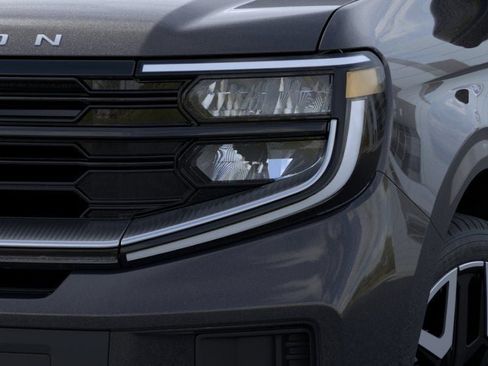 New 2026 Ford Expedition Max Platinum w/ Platinum Ultimate Package AWD/4WD image 18