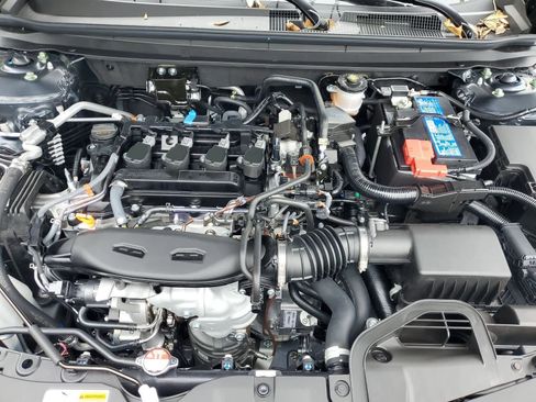 Used 2024 Honda Accord LX image 9