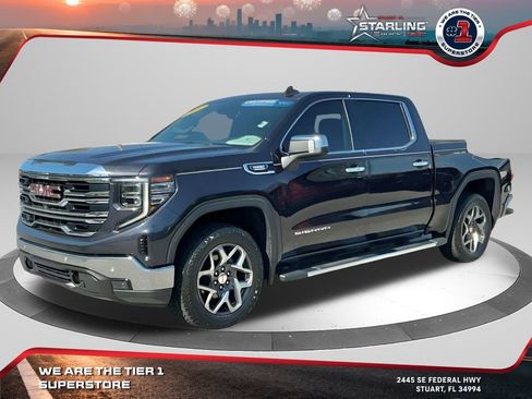 Used 2022 GMC Sierra 1500 SLT w/ SLT Premium Plus Package image 1