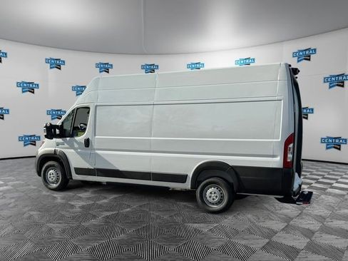 New 2024 RAM ProMaster 3500 w/ Delivery Van Package FWD image 3