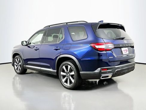 Certified 2024 Honda Pilot Elite image 21