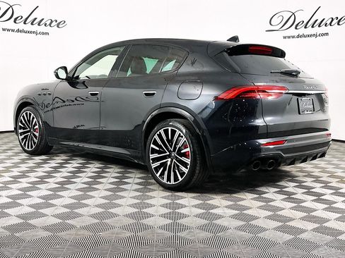 Used 2023 Maserati Grecale Modena AWD/4WD image 4