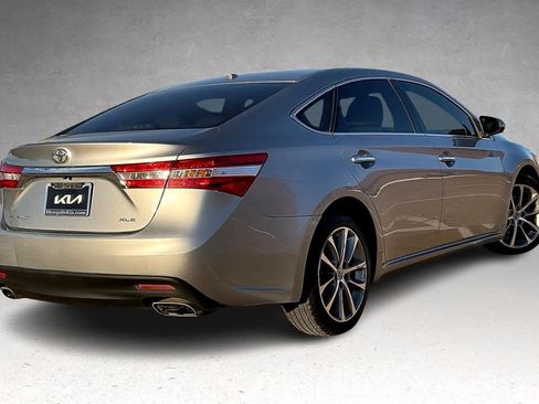 Used 2015 Toyota Avalon XLE Touring image 22