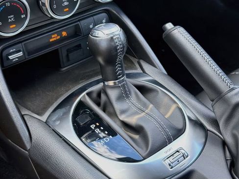 Used 2022 MAZDA MX-5 Miata RF Grand Touring RWD image 26