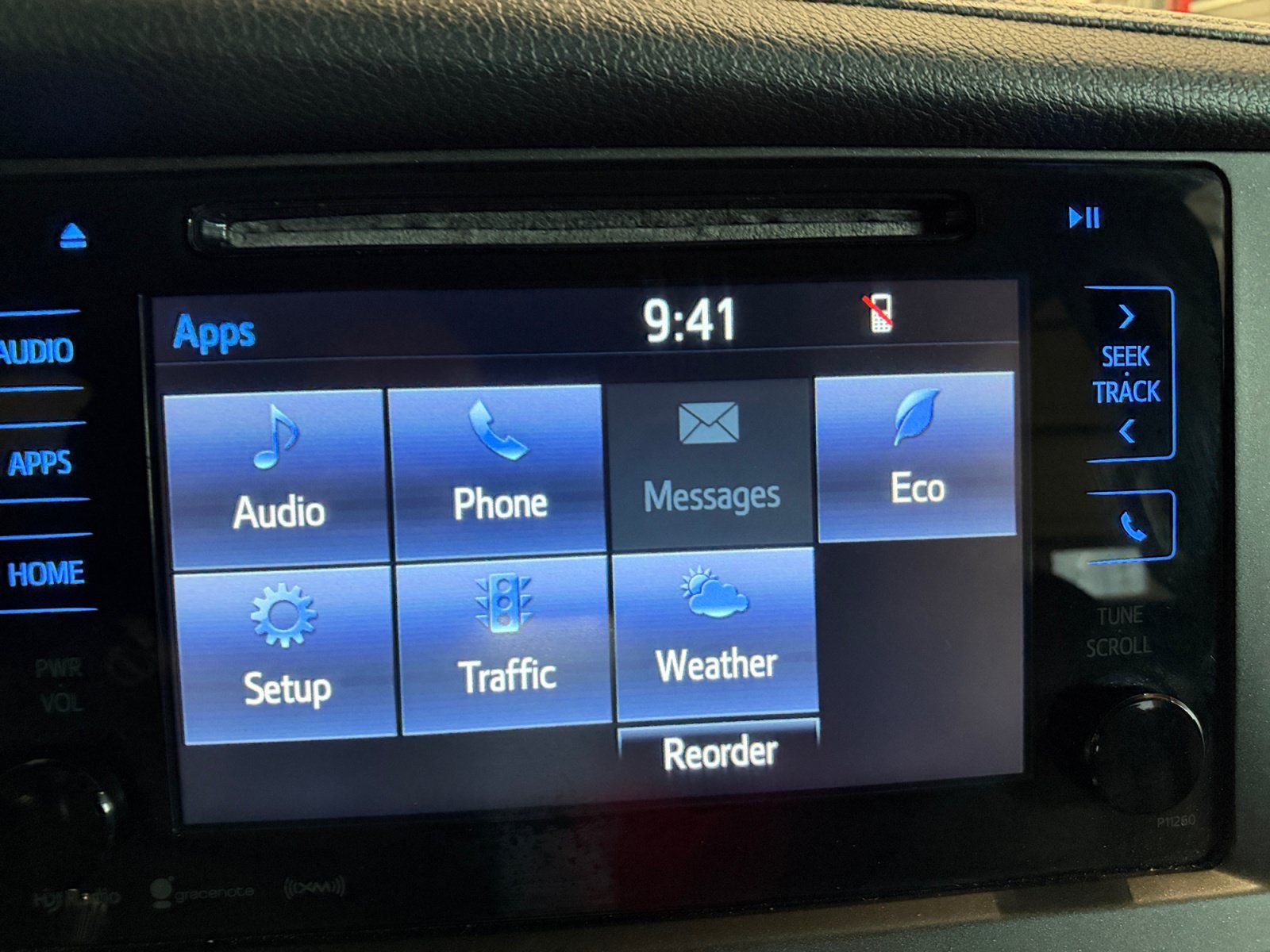 Used 2017 Toyota Sienna SE FWD image 36