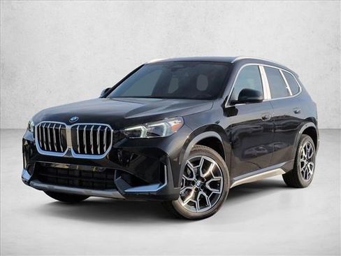 Used 2026 BMW X1 xDrive28i w/ Convenience Package image 1