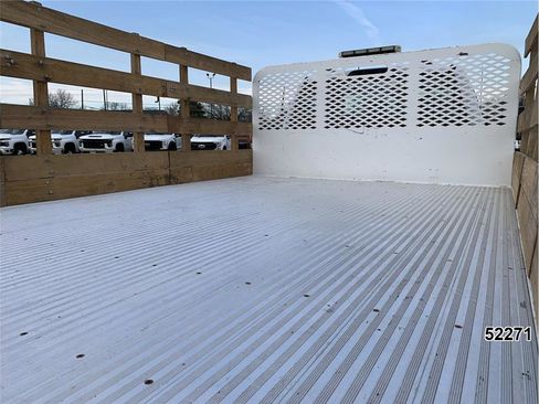 Used 2022 Ford F450 XL w/ Power Equipment Group image 8