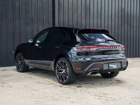 New 2025 Porsche Macan image 3