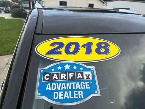 Used 2018 Cadillac Escalade Premium Luxury AWD/4WD image 41