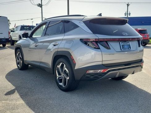Used 2022 Hyundai Tucson Limited w/ Cargo Package FWD image 4