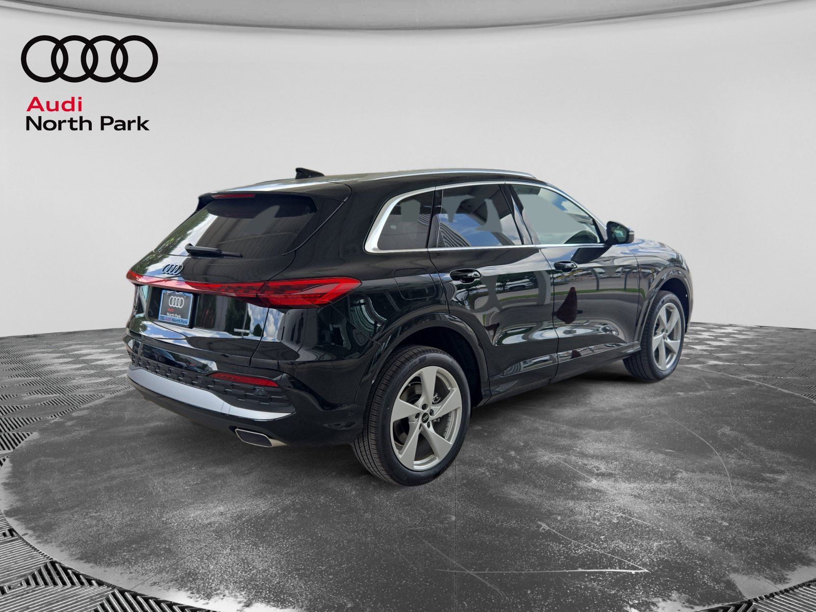 New 2026 Audi Q5 Premium Plus AWD/4WD image 5