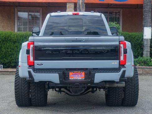 Used 2025 Ford F450 Platinum w/ FX4 Off-Road Package AWD/4WD image 8