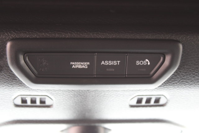 Used 2022 Jeep Wrangler Unlimited Sahara w/ Cold Weather Group AWD/4WD image 38