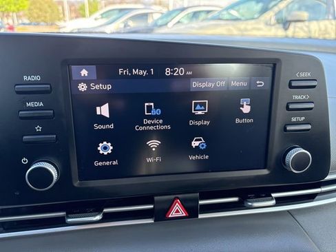 Used 2023 Hyundai Elantra SE FWD image 30