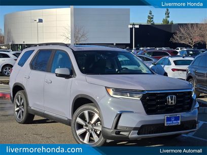 New 2025 Honda Pilot Touring