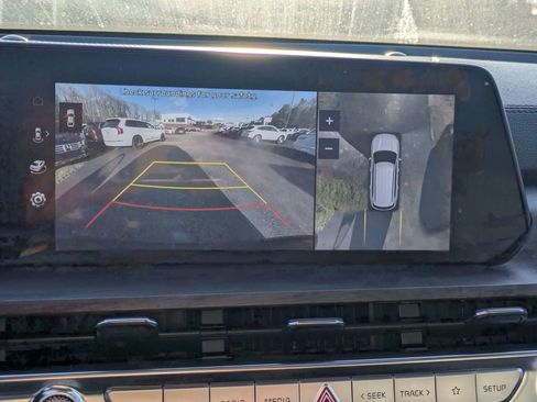 Used 2022 Kia Telluride EX w/ EX Premium Package image 24