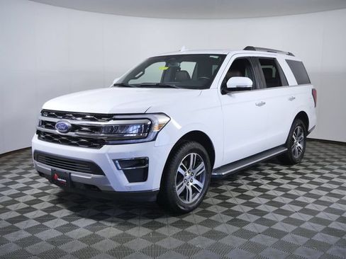 Certified 2022 Ford Expedition Limited AWD/4WD image 5